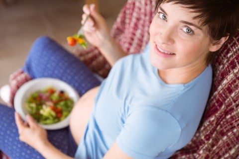 妊娠中に酸っぱいものが食べたくなる理由とおすすめ食材